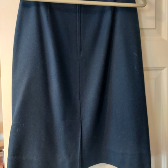 Wool Skirt - Picture 2 of 3